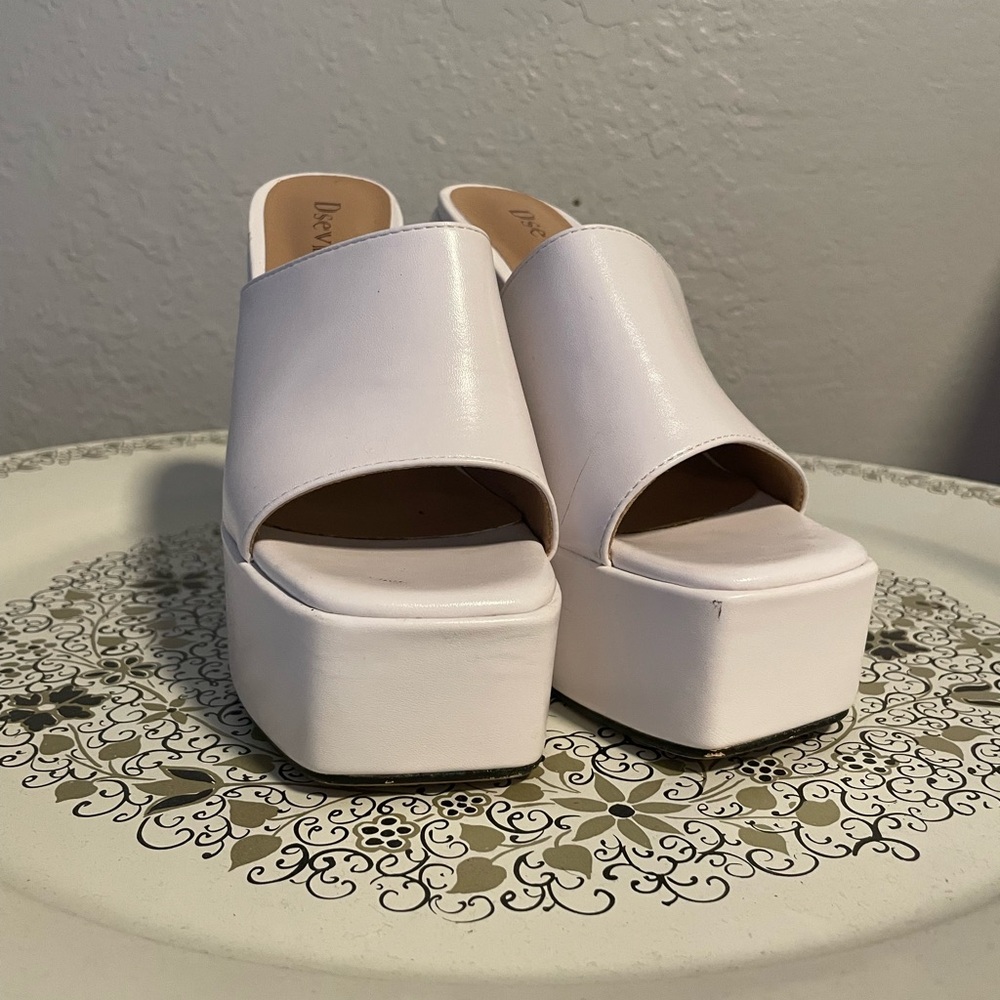 White Platform Shoes with Chunky Sole